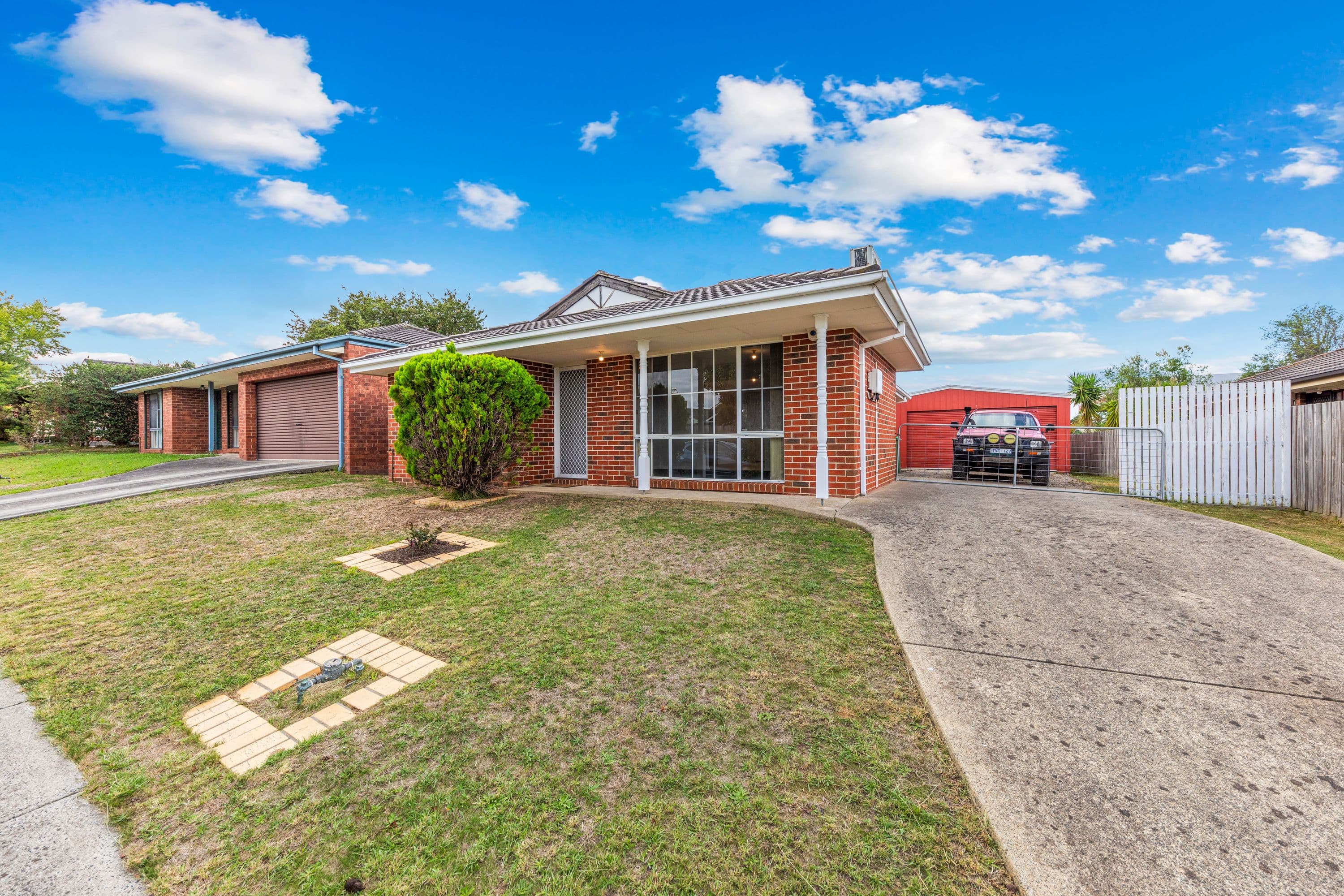 28 Ebony Drive, Pakenham VIC 3810, Pakenham - Thumbnail 3