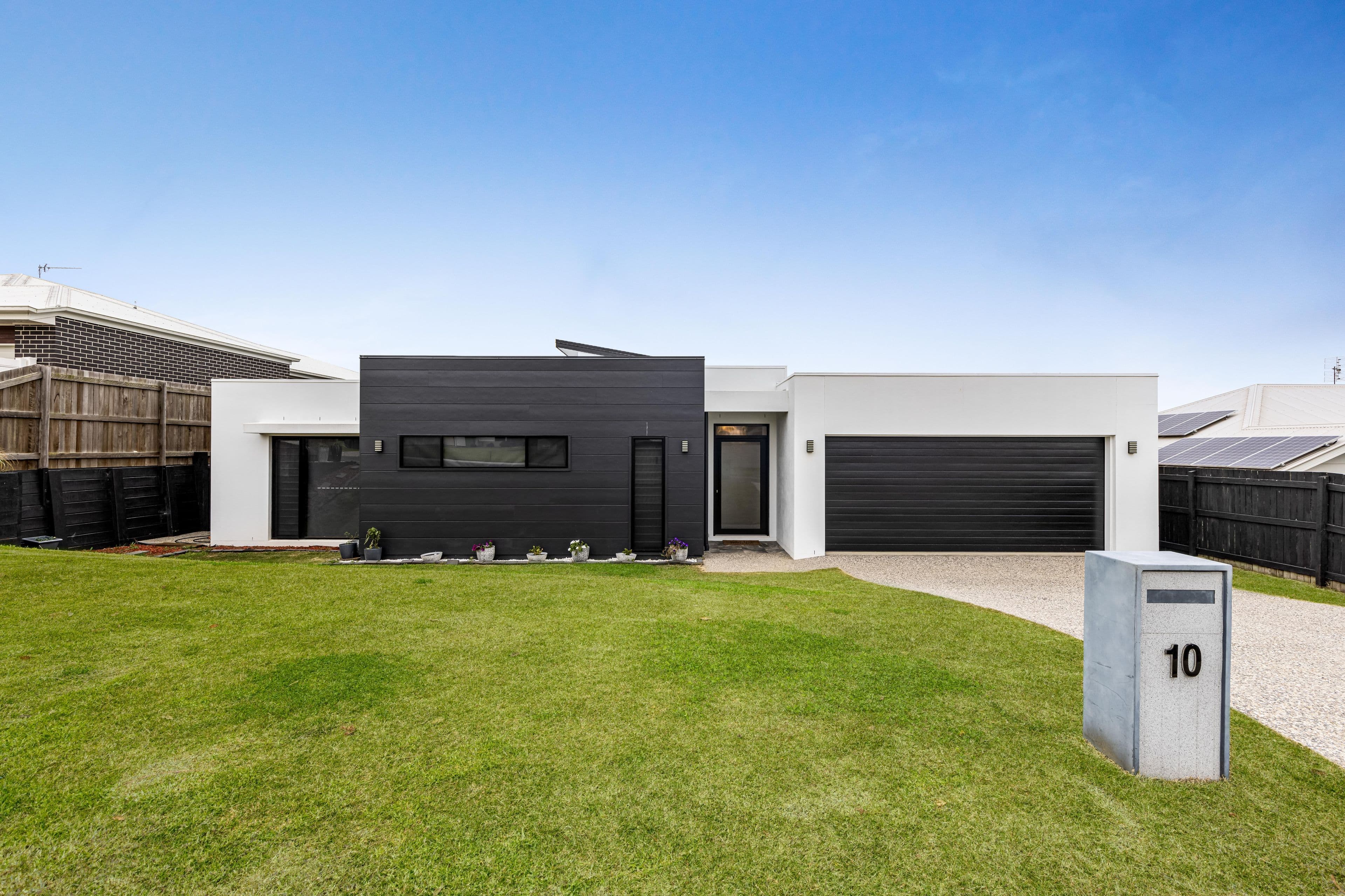 10 Renshaw Crescent, Kearneys Spring QLD 4350, Kearneys Spring - Image 1