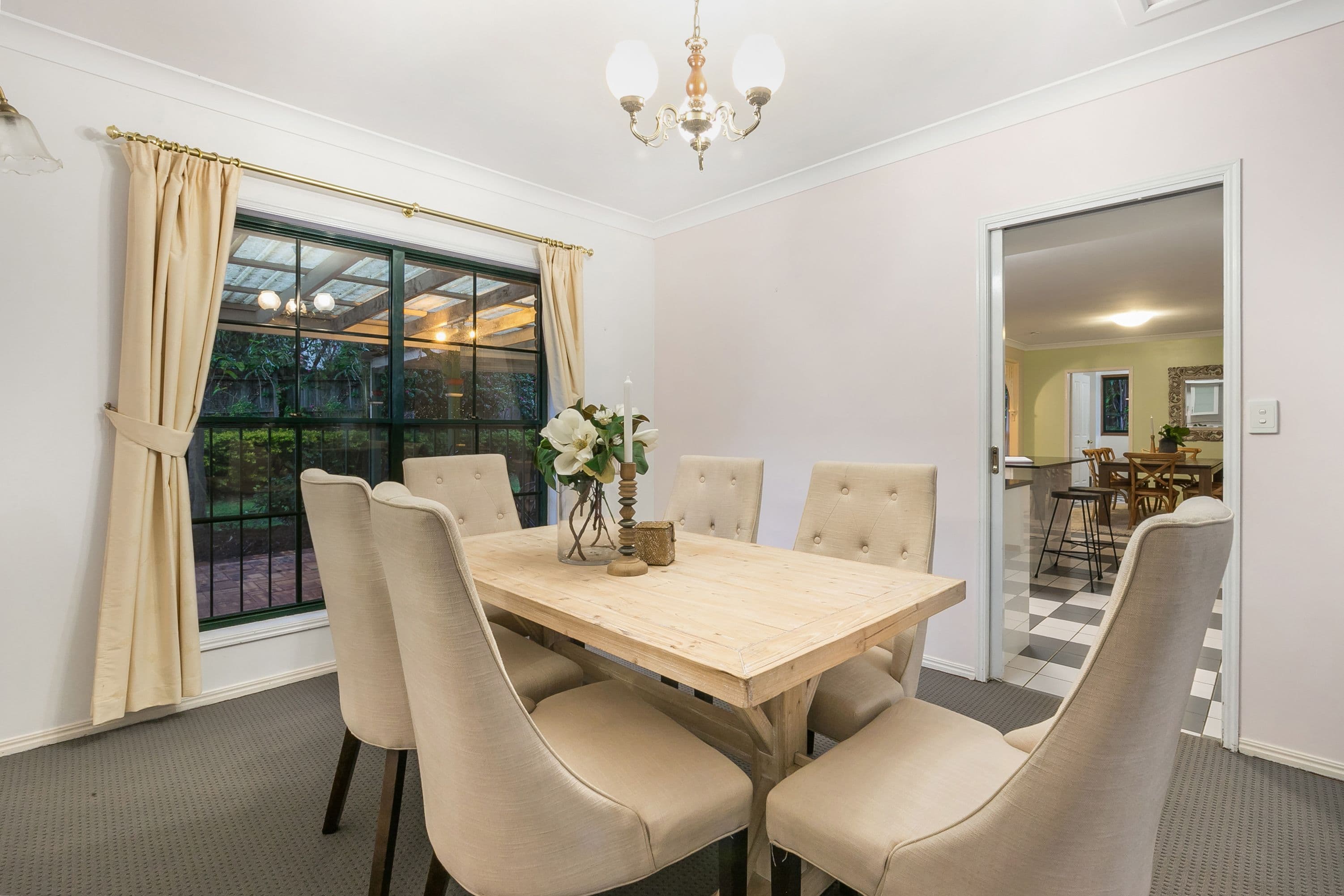 4 Taralye Place, Chapel Hill QLD 4069, Chapel Hill - Thumbnail 5
