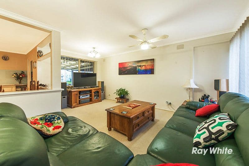 6 Saxonwood Drive, Narre Warren VIC 3805, Narre Warren - Thumbnail 6