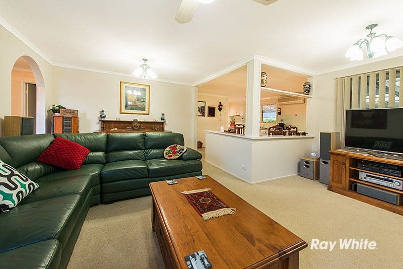 6 Saxonwood Drive, Narre Warren VIC 3805, Narre Warren - Thumbnail 7