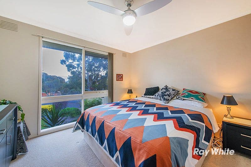 6 Saxonwood Drive, Narre Warren VIC 3805, Narre Warren - Thumbnail 8