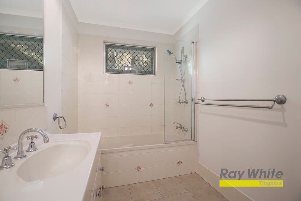 24 Coreen Street, Wynnum QLD 4178, Wynnum - Thumbnail 8