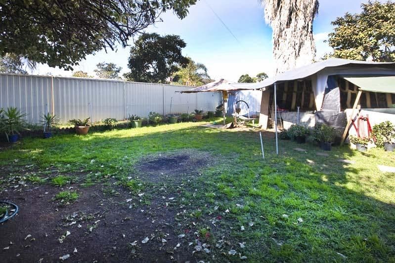 5 Hoyle Place, GREENFIELD PARK NSW 2176, Greenfield Park - Thumbnail 8