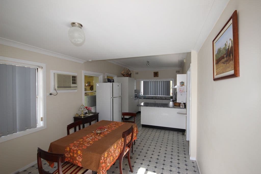 44 Diane Street, TAMWORTH NSW 2340, South Tamworth - Thumbnail 3