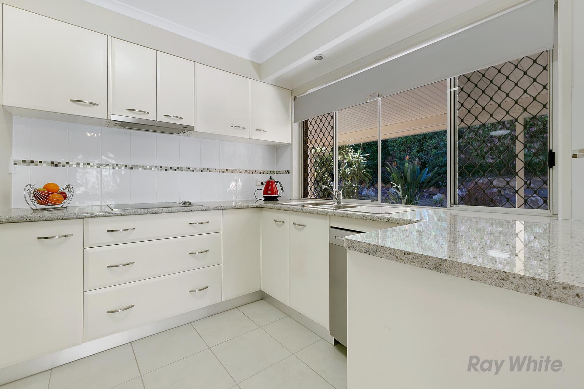 8 Dome Street, Eight Mile Plains QLD 4113, Eight Mile Plains - Thumbnail 2