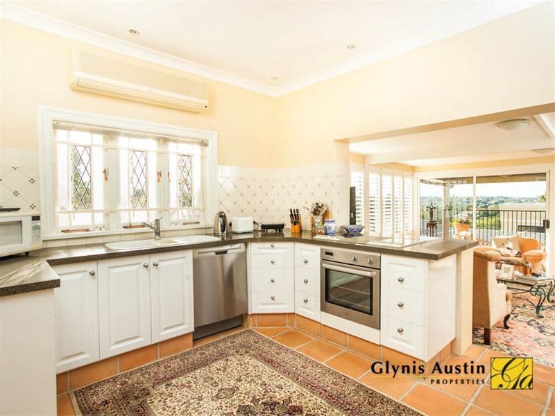 99 Constitution Road, WINDSOR QLD 4030, Windsor - Thumbnail 5