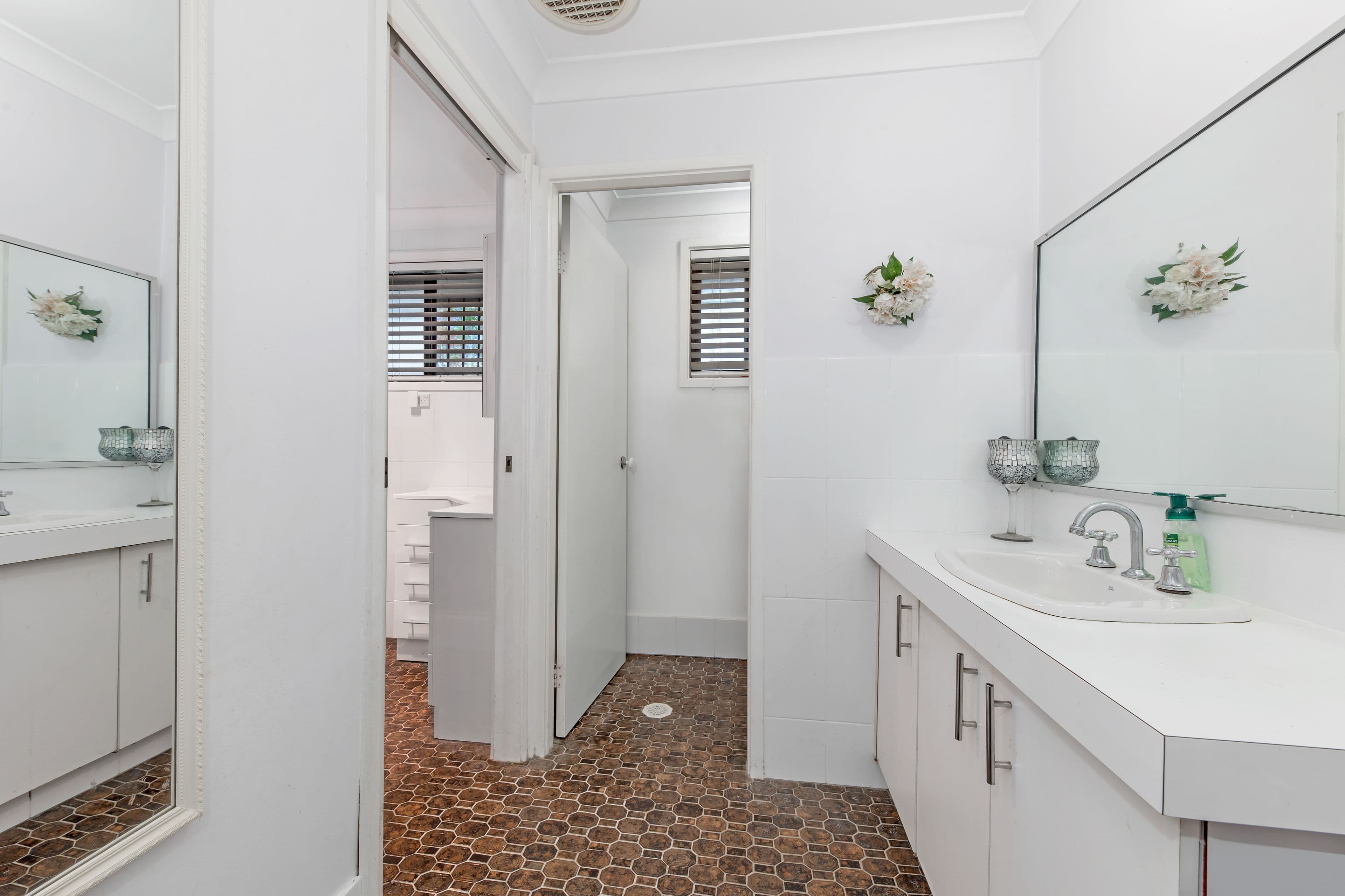 10 Jade Place, Seven Hills NSW 2147, Seven Hills - Thumbnail 4