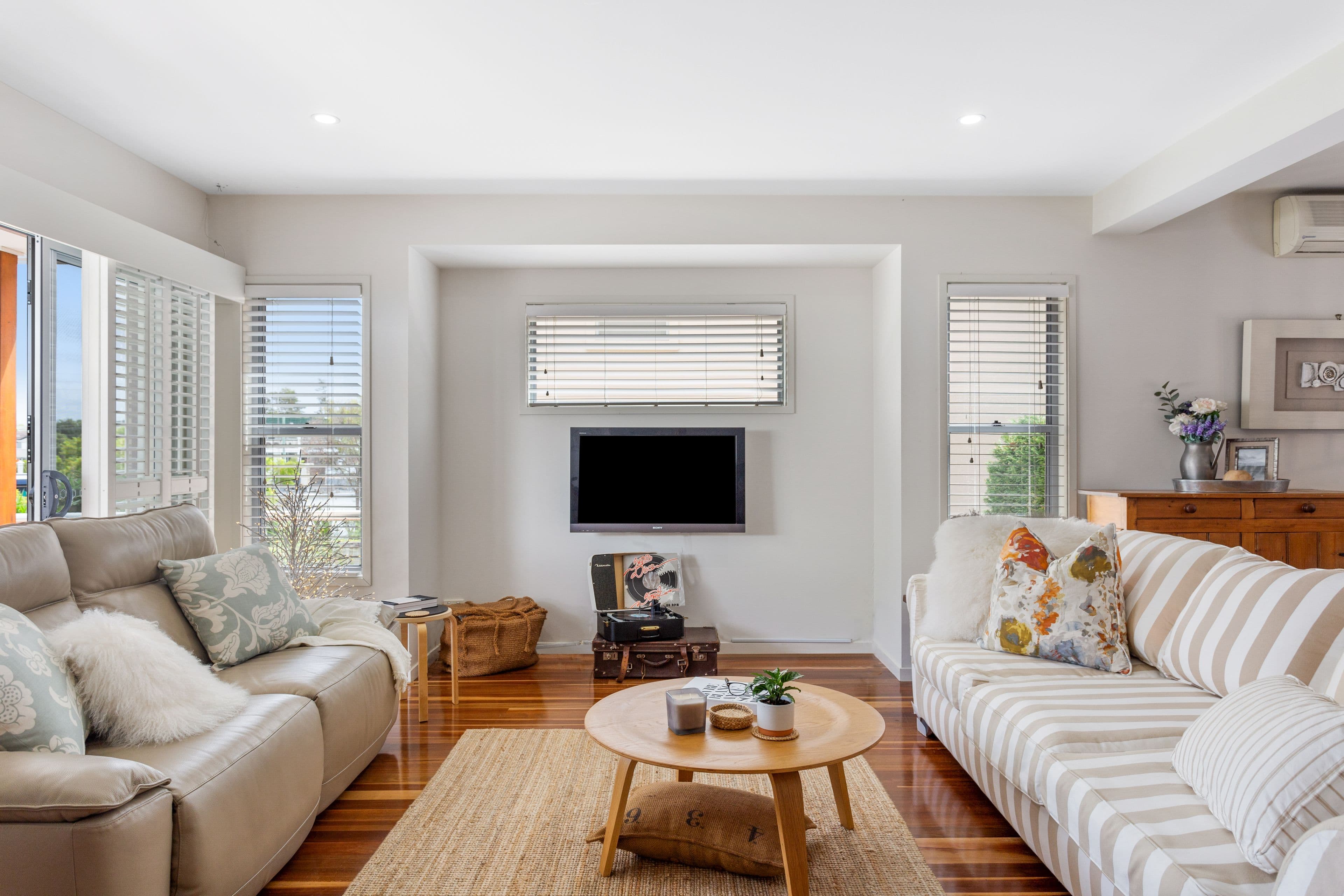 88 Falconer Street, Southport QLD 4215, Southport - Thumbnail 4