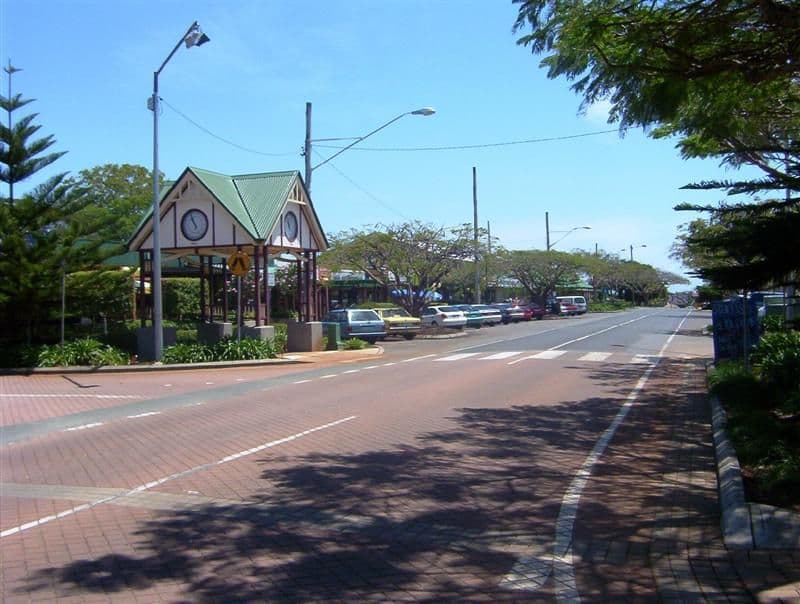 45 Poloni Place, WELLINGTON POINT QLD 4160, Wellington Point - Thumbnail 3