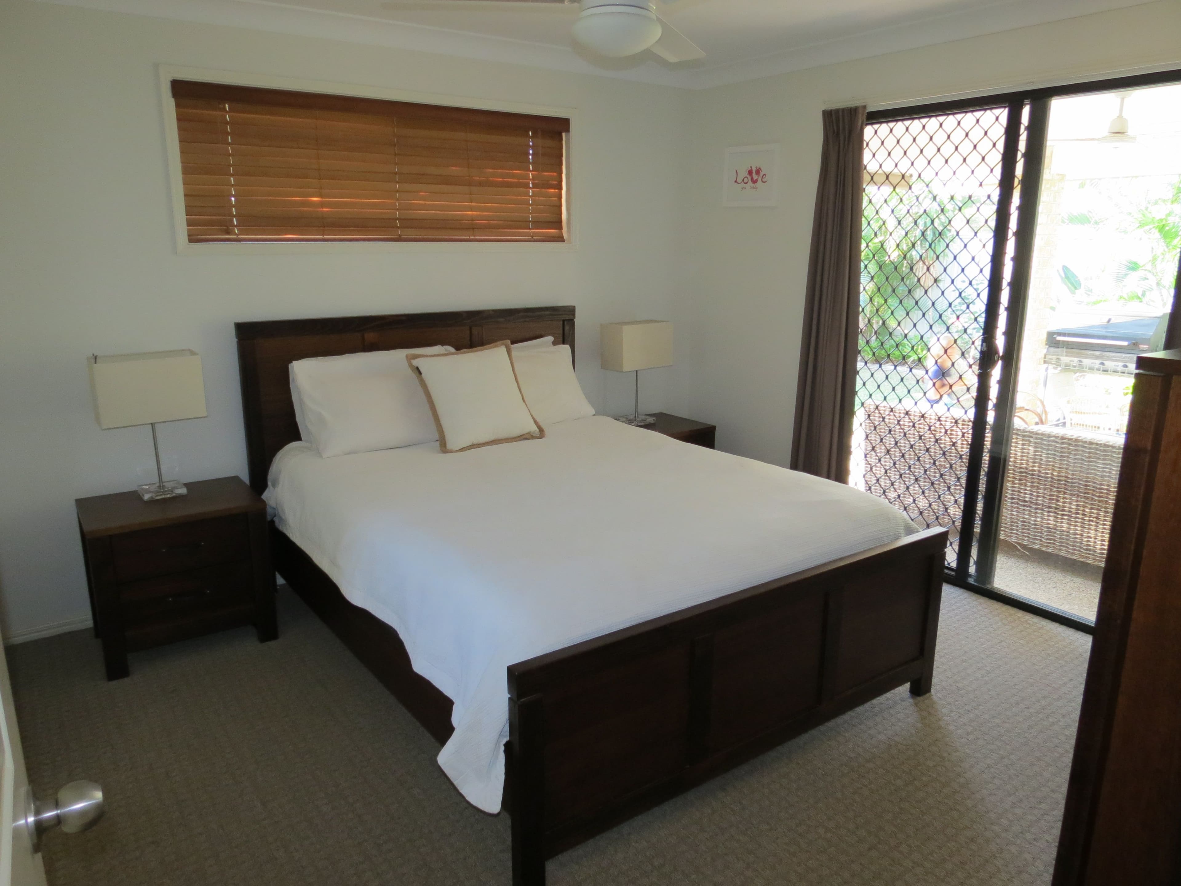 24 Mayfair Drive, Emerald QLD 4720, Emerald - Thumbnail 2
