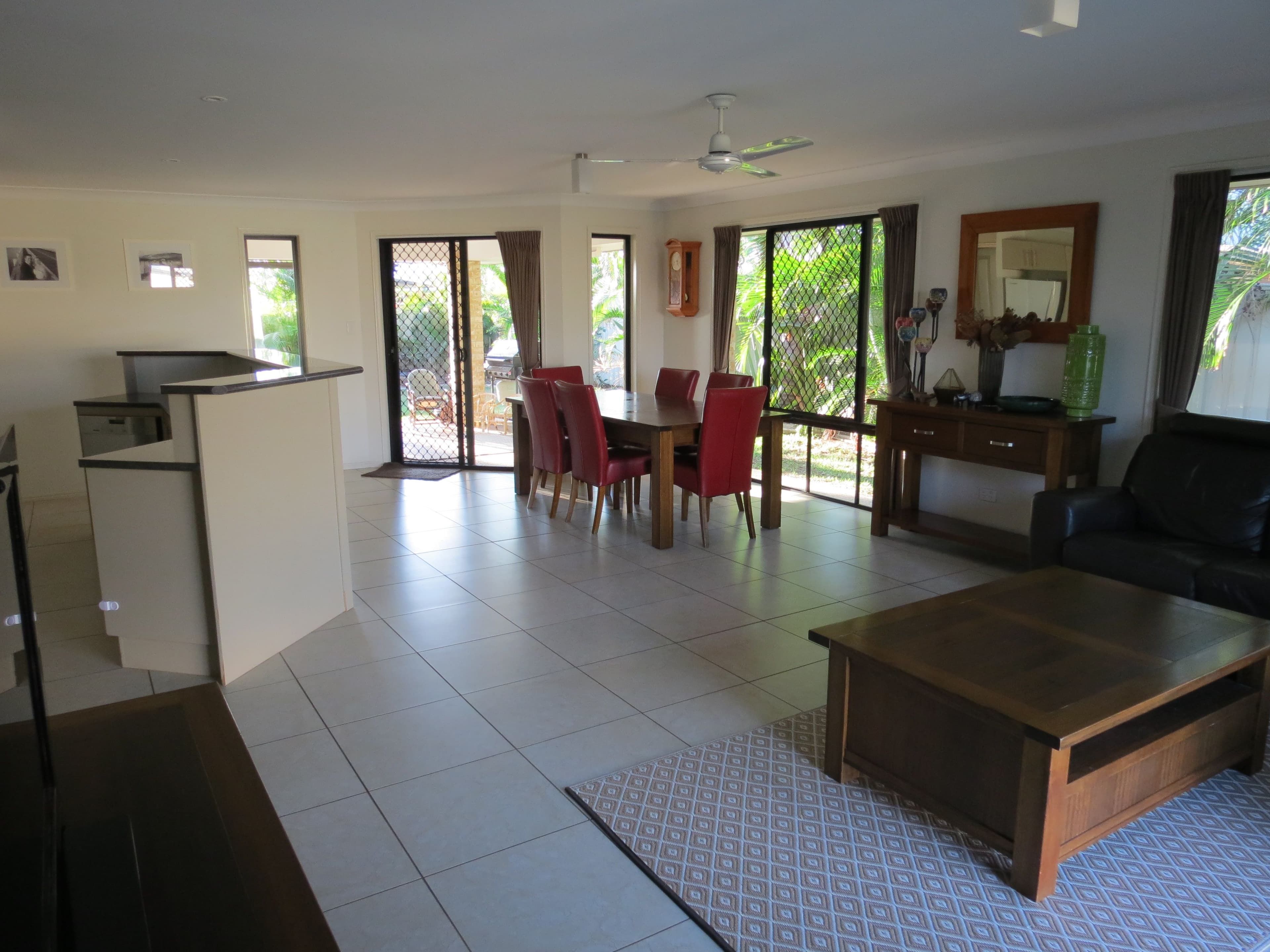 24 Mayfair Drive, Emerald QLD 4720, Emerald - Thumbnail 6