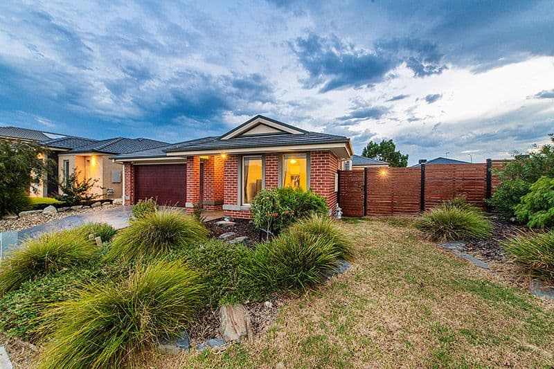 33 City Vista Circuit, Cranbourne West VIC 3977, Cranbourne West - Image 1