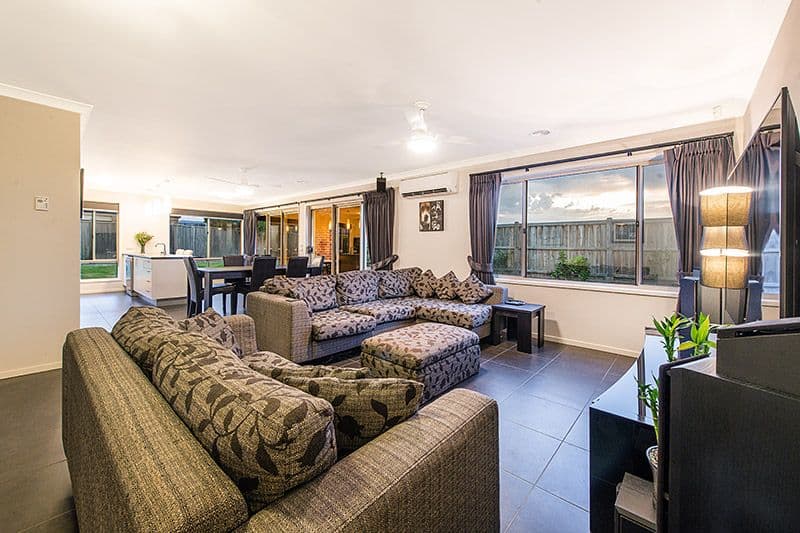 33 City Vista Circuit, Cranbourne West VIC 3977, Cranbourne West - Thumbnail 4