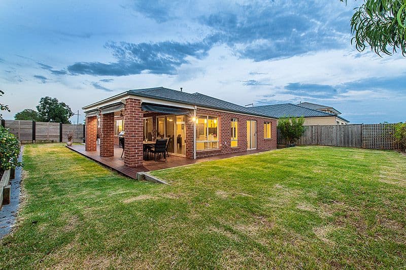 33 City Vista Circuit, Cranbourne West VIC 3977, Cranbourne West - Thumbnail 7
