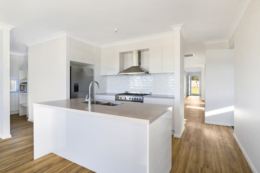 17 Oldfield Road, Renwick - Thumbnail 2