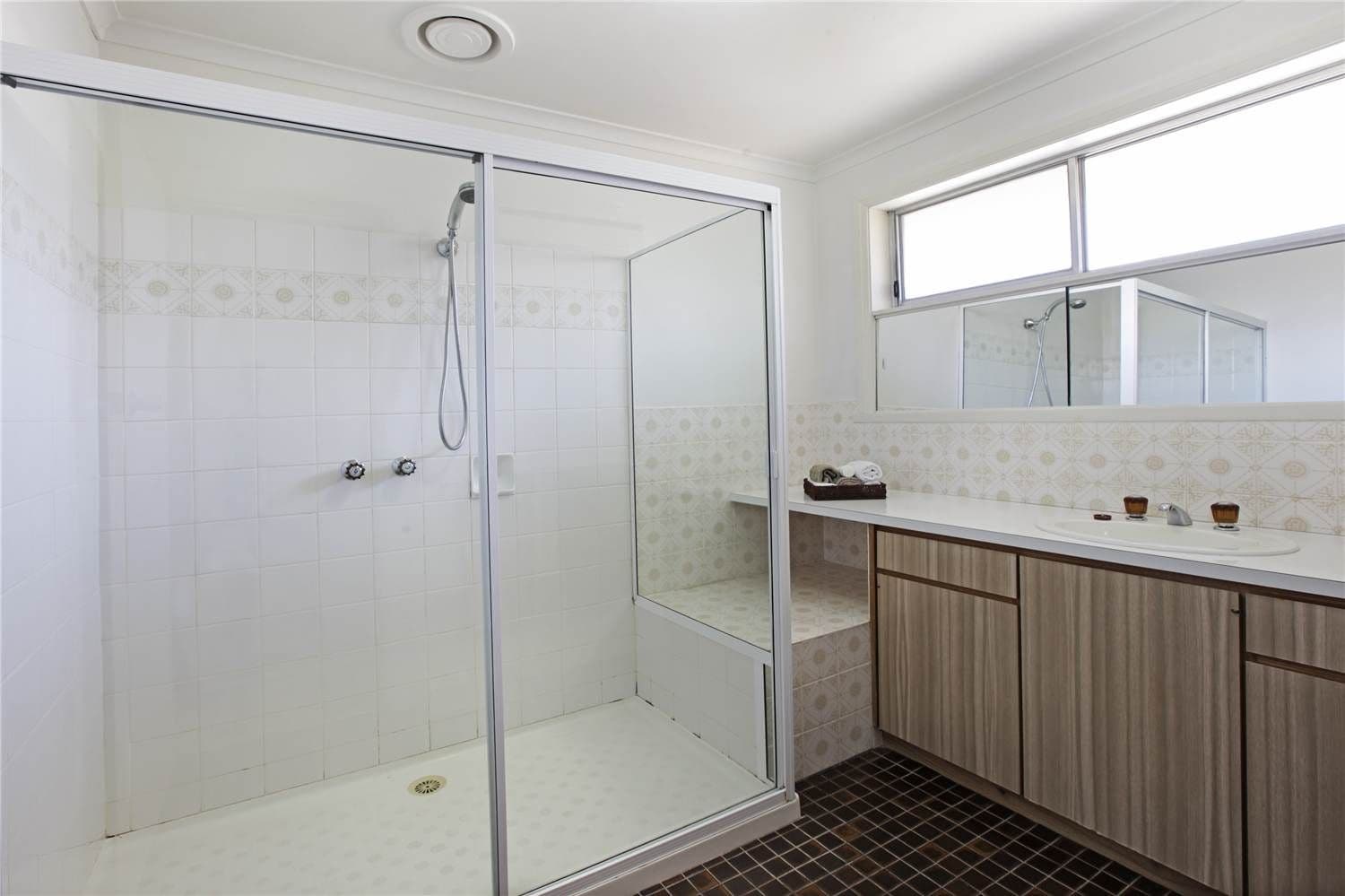 13 Volum Street, MANIFOLD HEIGHTS VIC 3218, Manifold Heights - Thumbnail 7