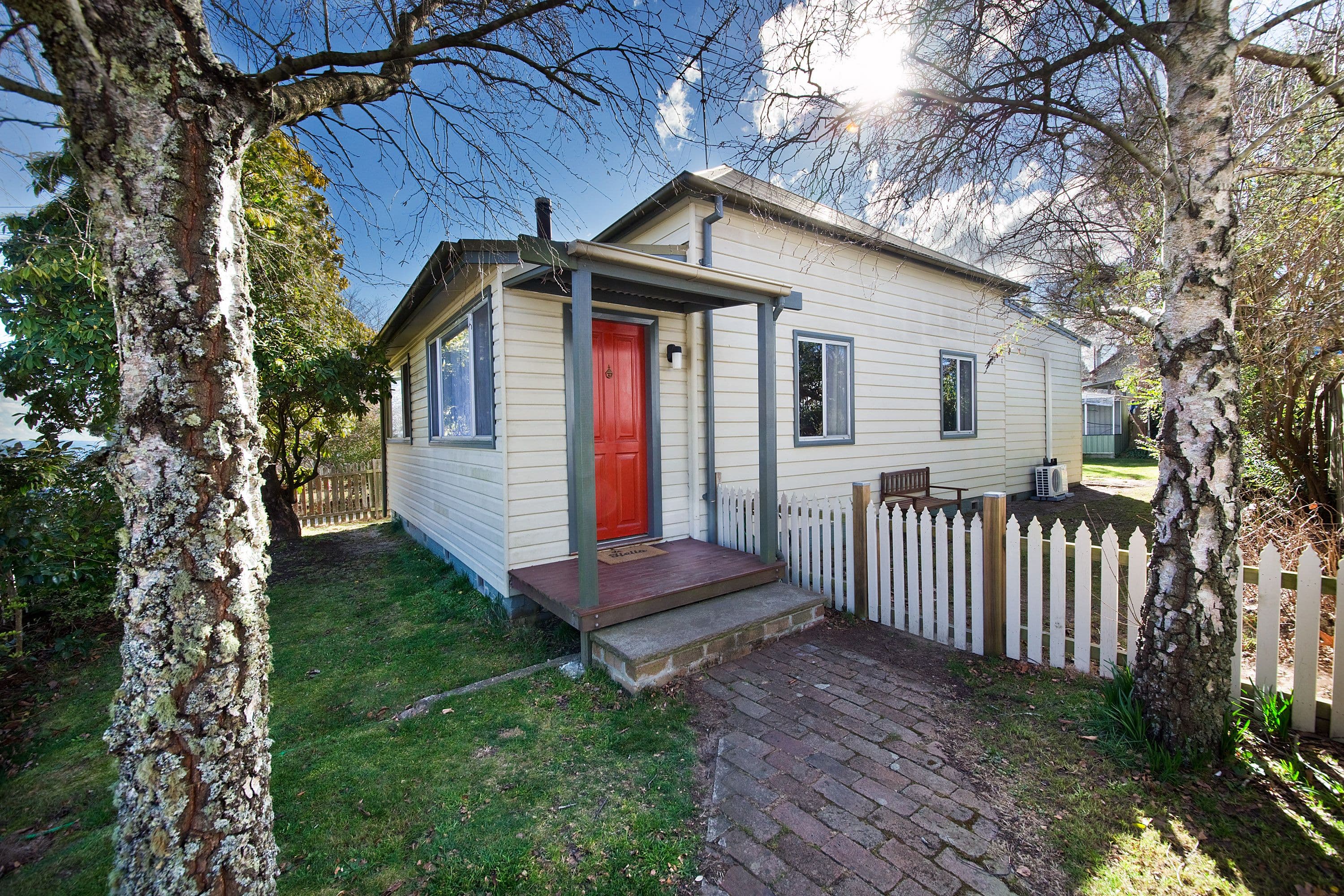 9 Bundarra Street, Blackheath - Image 1