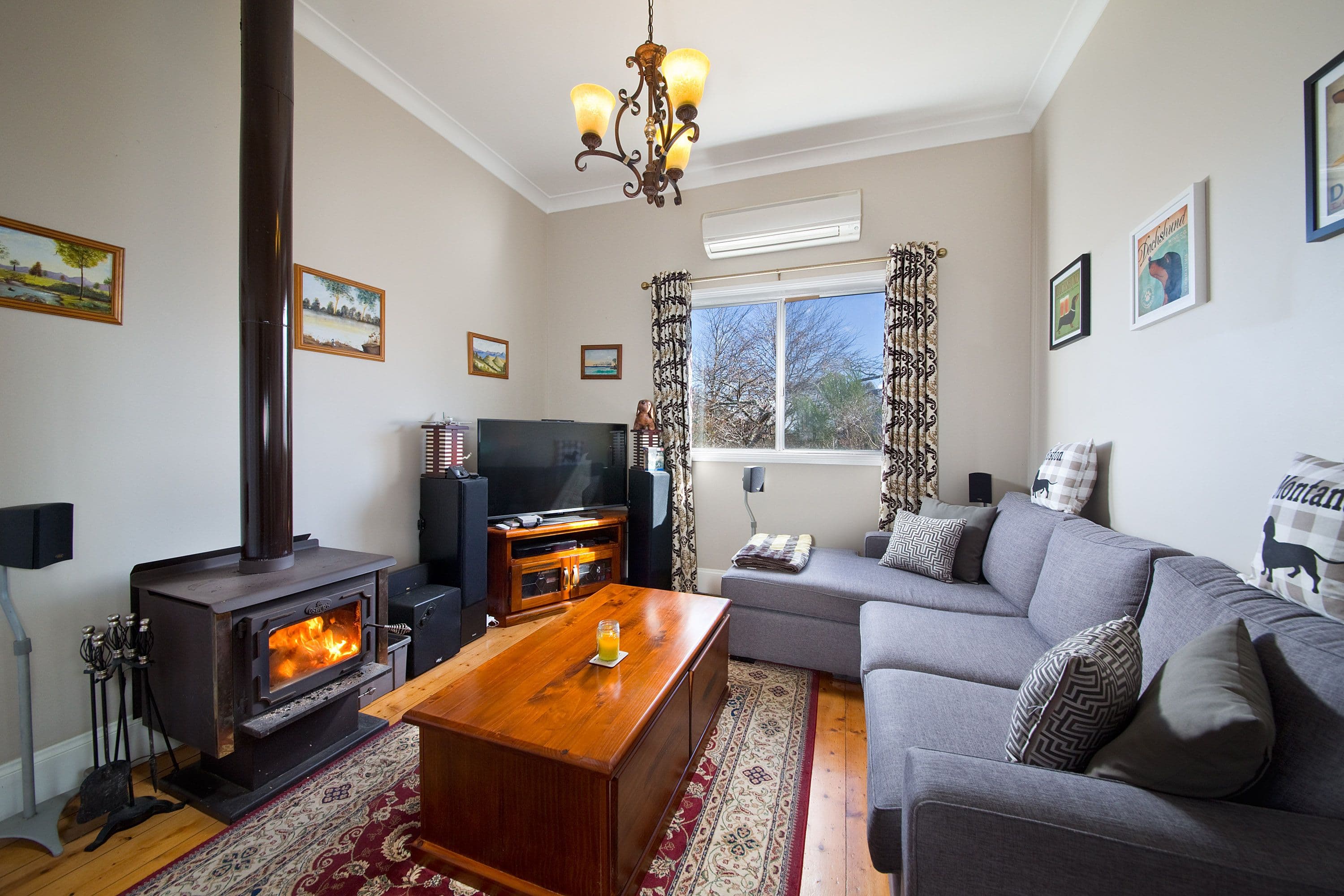 9 Bundarra Street, Blackheath - Thumbnail 2