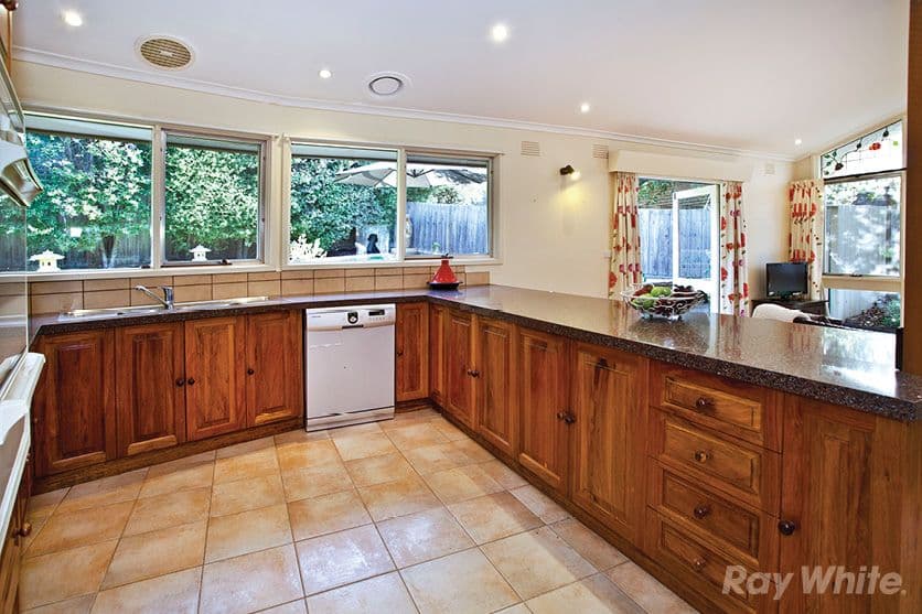 4 Groom Court, GLEN WAVERLEY VIC 3150, Glen Waverley - Thumbnail 2