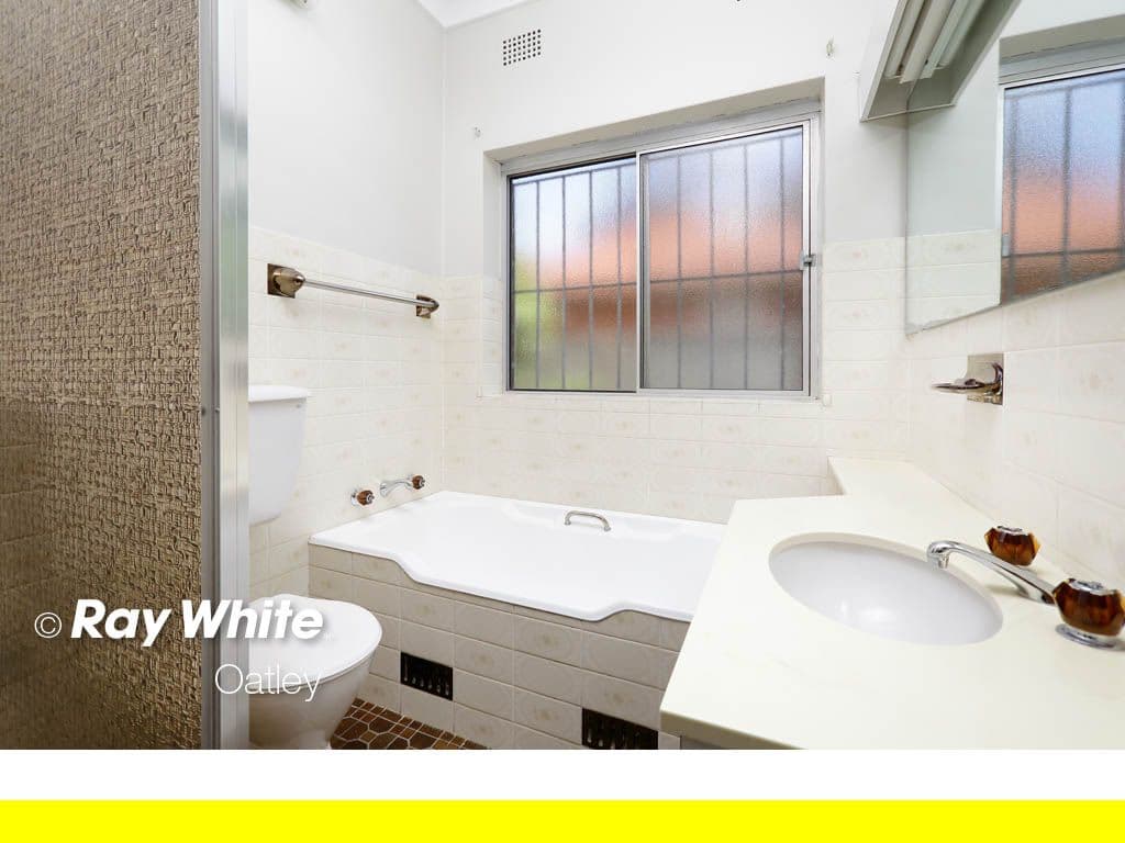 41 Rosemont Avenue, Mortdale NSW 2223, Mortdale - Thumbnail 5