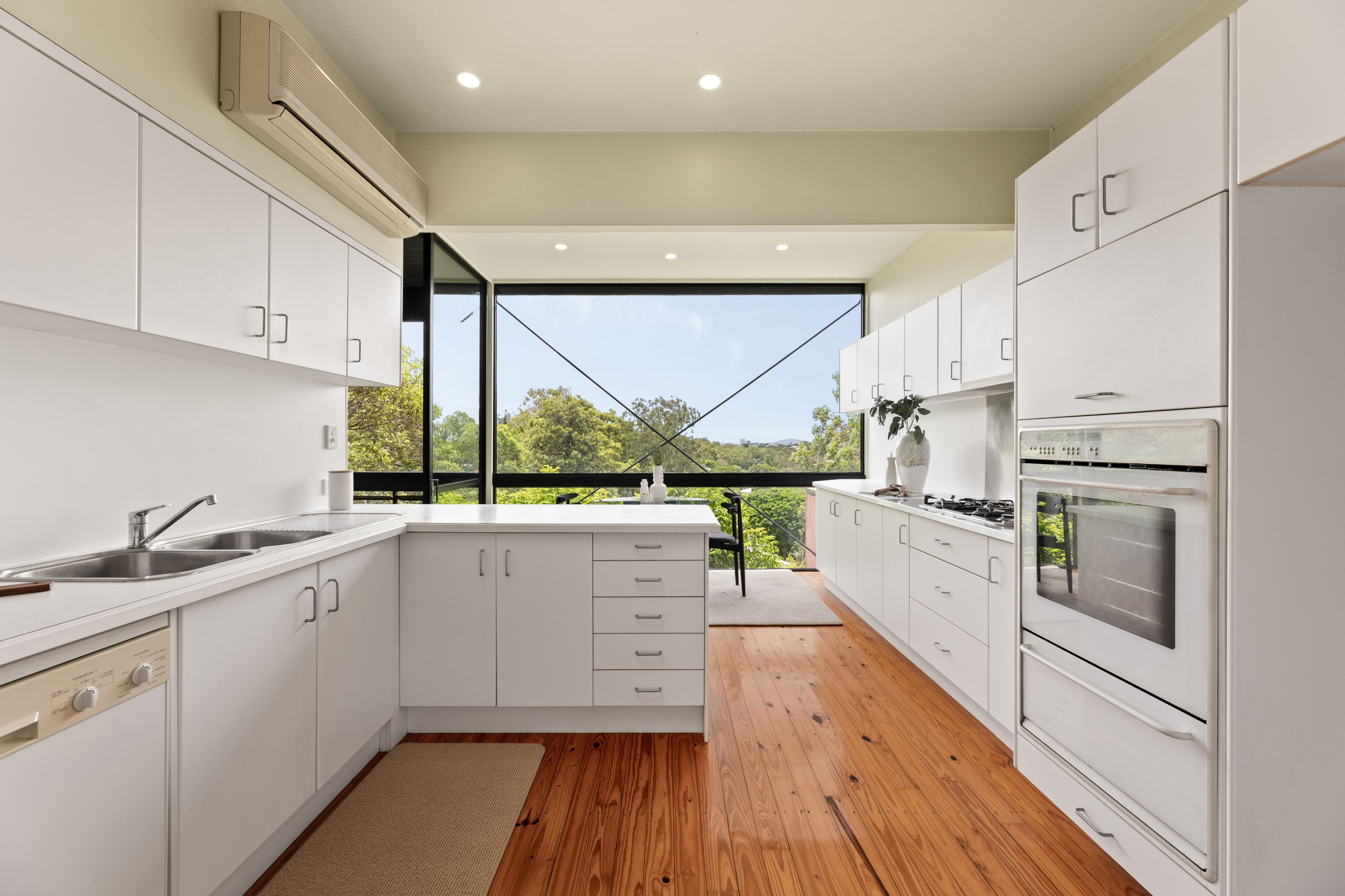 21 Greer Street, Bardon QLD 4065, Bardon - Thumbnail 8