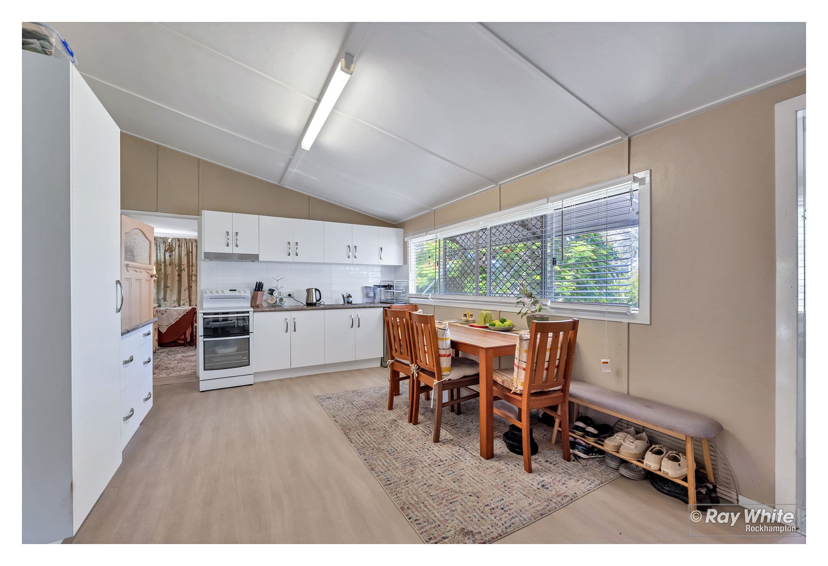 4 White Street, Park Avenue QLD 4701, Park Avenue - Thumbnail 3