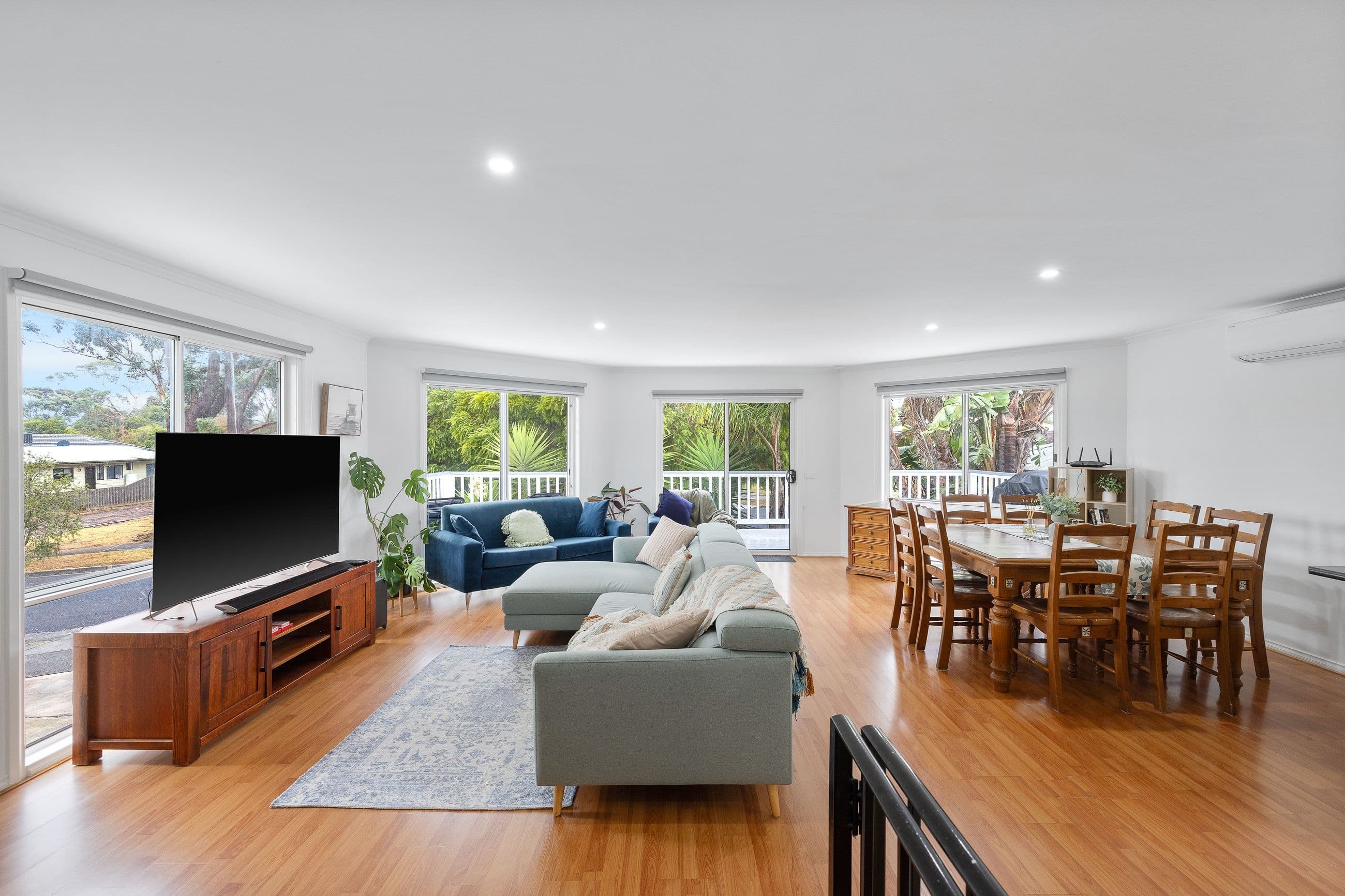 22 Wyndham Avenue, Cowes VIC 3922, Cowes - Thumbnail 2