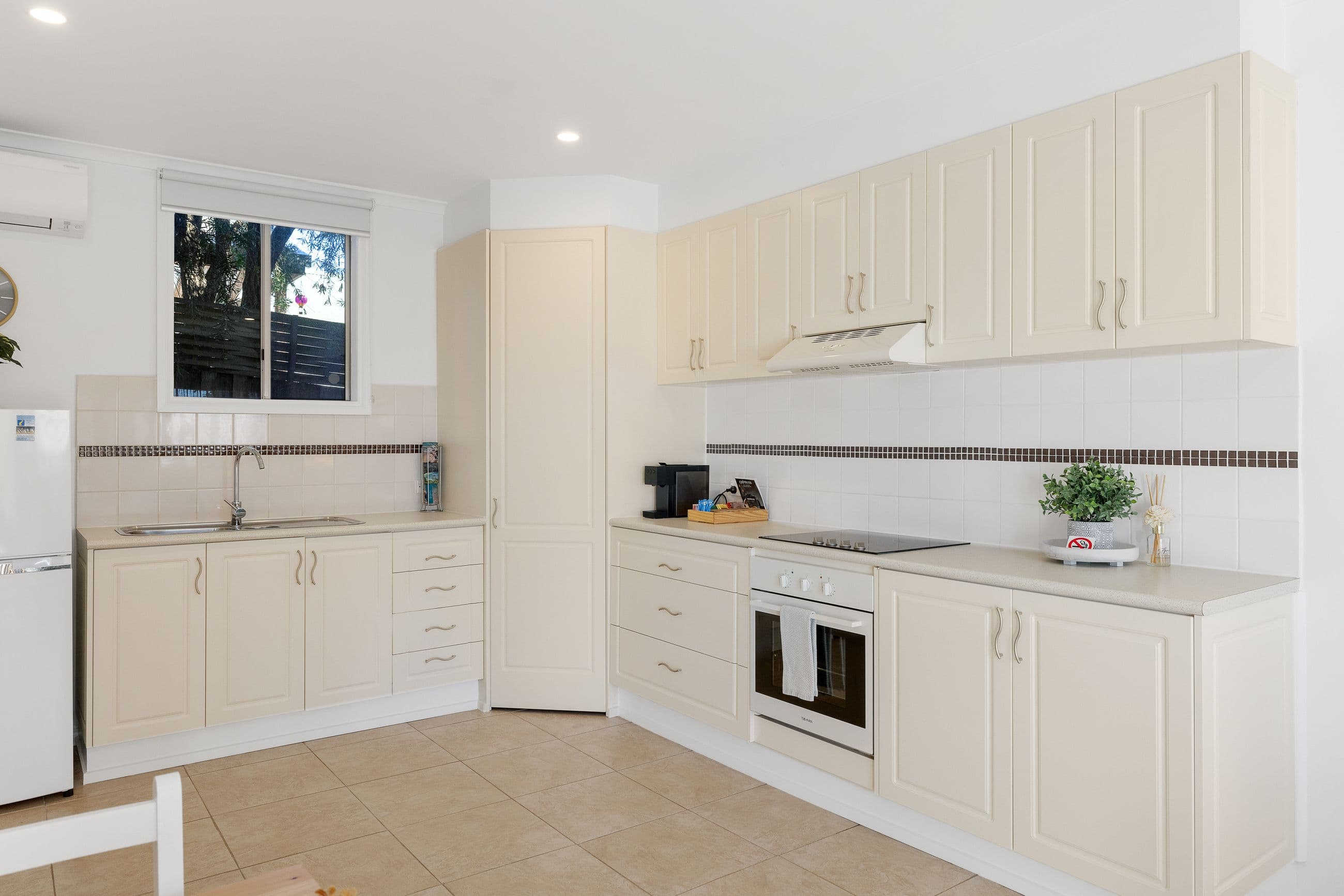 22 Wyndham Avenue, Cowes VIC 3922, Cowes - Thumbnail 8
