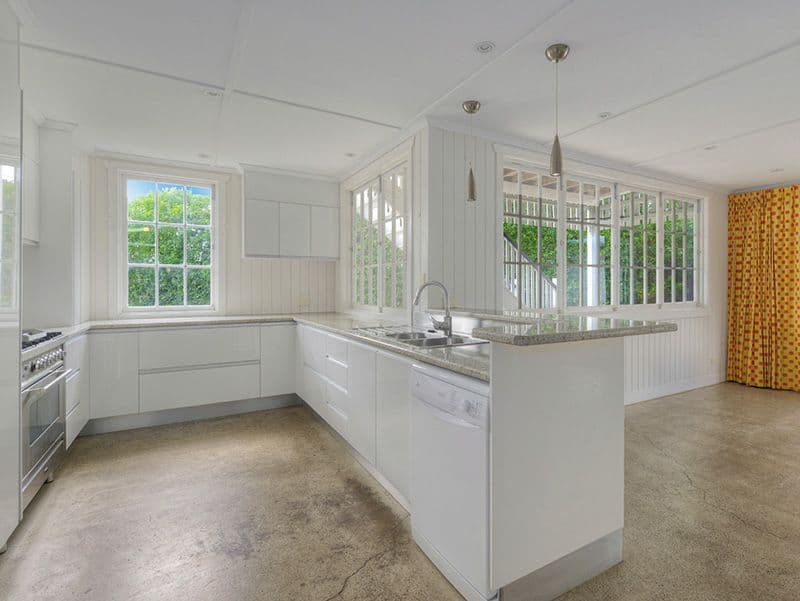 44 Le Geyt Street, WINDSOR QLD 4030, Windsor - Thumbnail 2