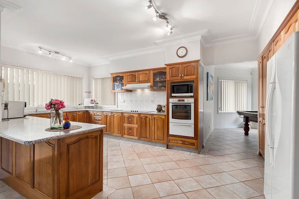 6 Neptune Street, Green Valley - Thumbnail 3