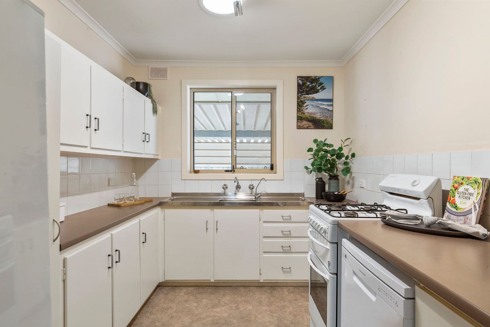 30 Pearce Street, O'Sullivan Beach SA 5166, O'Sullivan Beach - Thumbnail 7