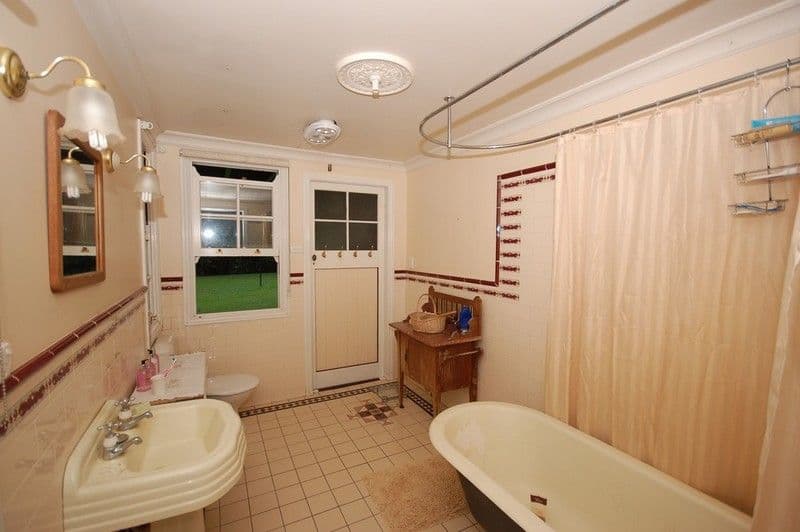 257 Valley Drive, DOONAN QLD 4562, Doonan - Thumbnail 4