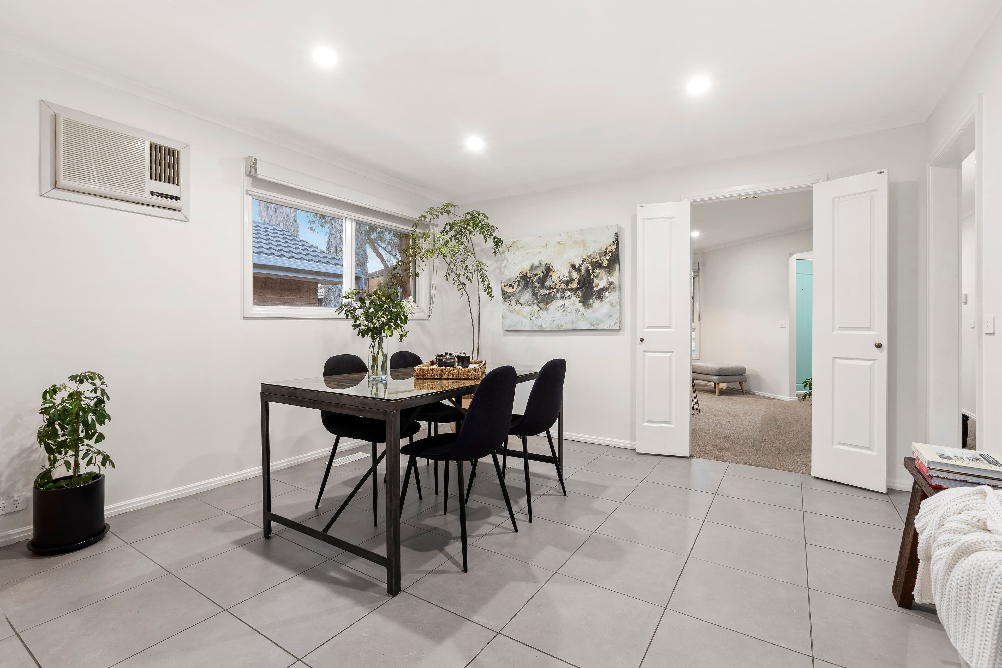 2 Comeram Court, Mill Park VIC 3082, Mill Park - Thumbnail 3