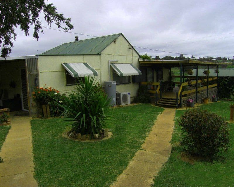 1 Western Avenue, YOUNG NSW 2594, Young - Image 1
