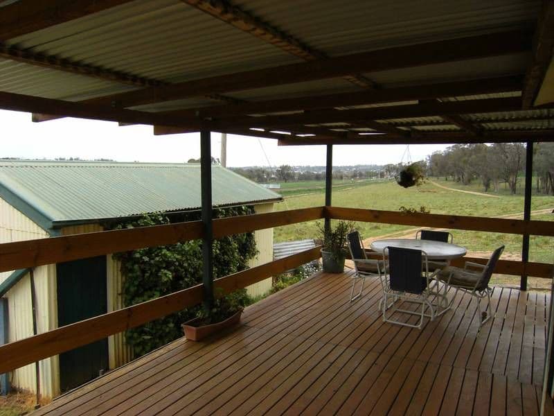 1 Western Avenue, YOUNG NSW 2594, Young - Thumbnail 2
