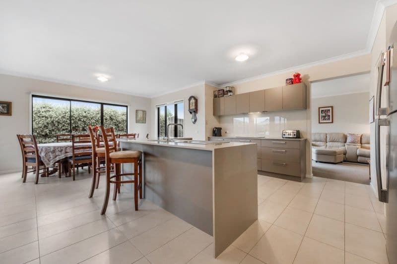 47 Willowbrae Way, Bannockburn VIC 3331, Bannockburn - Thumbnail 2