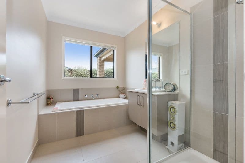 47 Willowbrae Way, Bannockburn VIC 3331, Bannockburn - Thumbnail 8