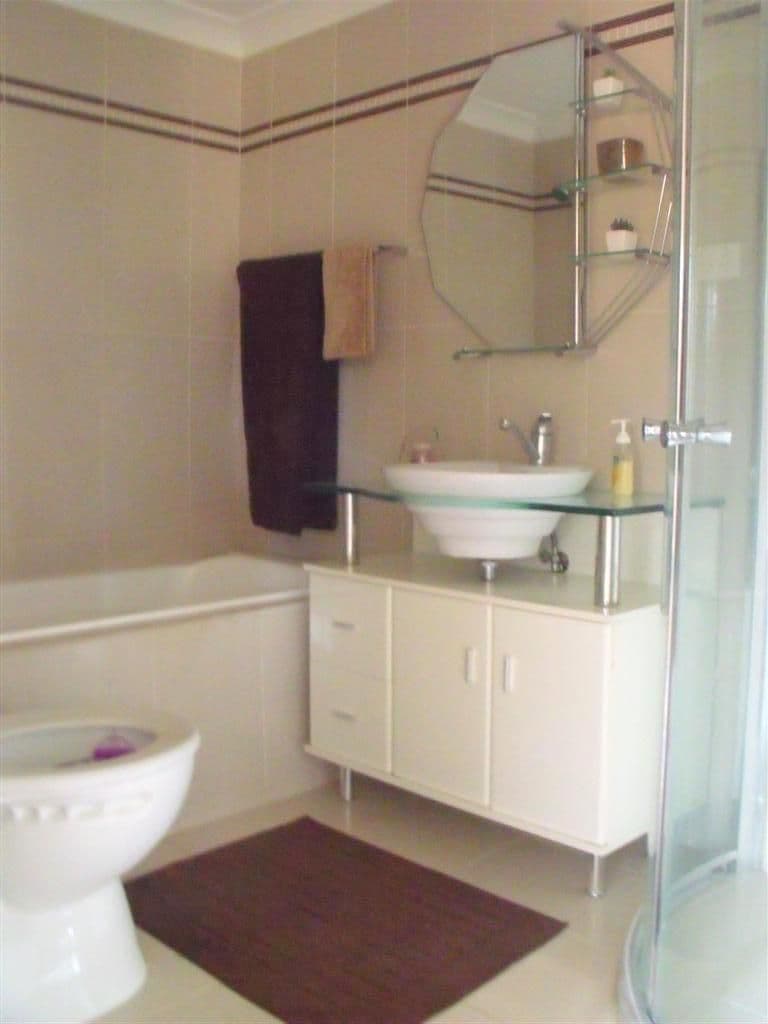 2-11 Mead Place, CHIPPING NORTON NSW 2170, Chipping Norton - Thumbnail 7