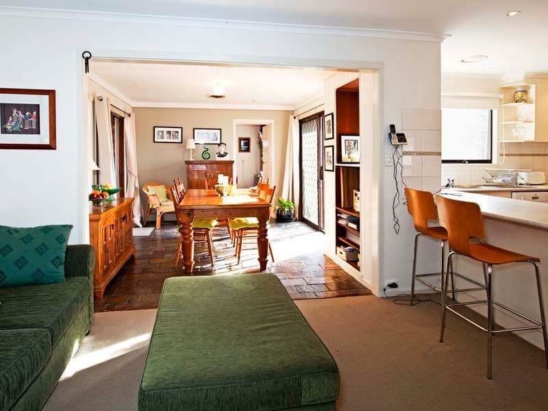 10 Wynfield Drive, HIGHTON VIC 3216, Highton - Thumbnail 3