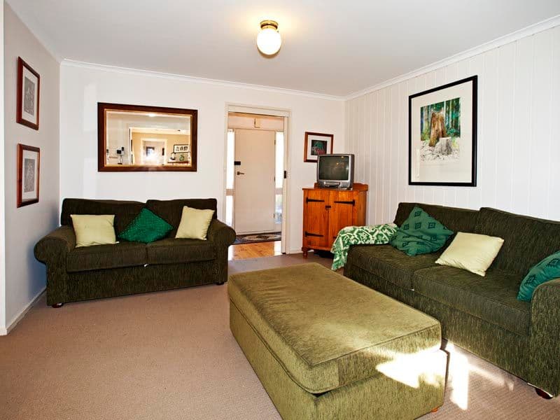 10 Wynfield Drive, HIGHTON VIC 3216, Highton - Thumbnail 4