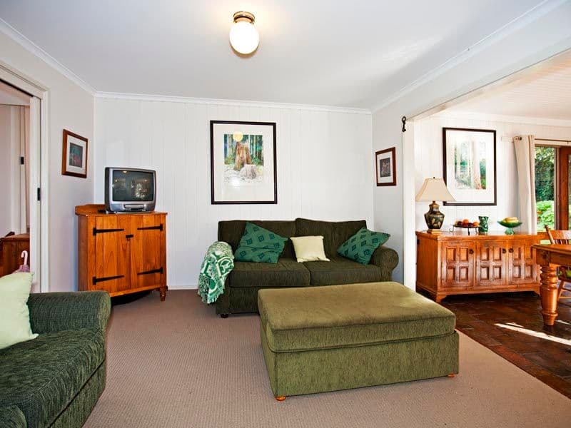 10 Wynfield Drive, HIGHTON VIC 3216, Highton - Thumbnail 5