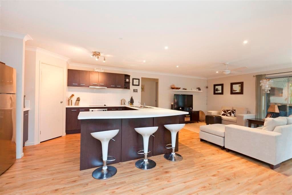 18 Syracuse Street, REDLAND BAY QLD 4165, Redland Bay - Thumbnail 4