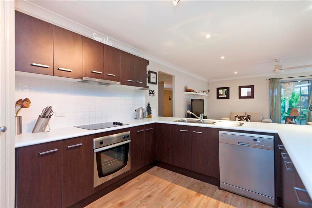 18 Syracuse Street, REDLAND BAY QLD 4165, Redland Bay - Thumbnail 6