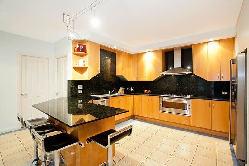 16 Tonitto Avenue, PEAKHURST NSW 2210, Peakhurst - Thumbnail 2