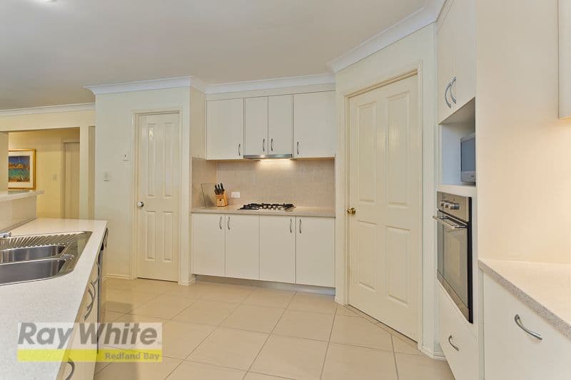 13 Attenborough Circuit, REDLAND BAY QLD 4165, Redland Bay - Thumbnail 3