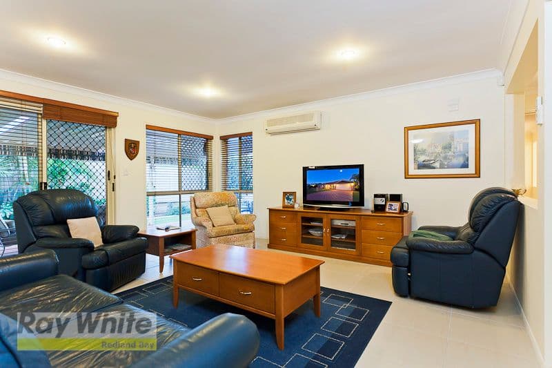 13 Attenborough Circuit, REDLAND BAY QLD 4165, Redland Bay - Thumbnail 4