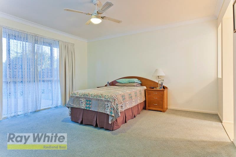 13 Attenborough Circuit, REDLAND BAY QLD 4165, Redland Bay - Thumbnail 7