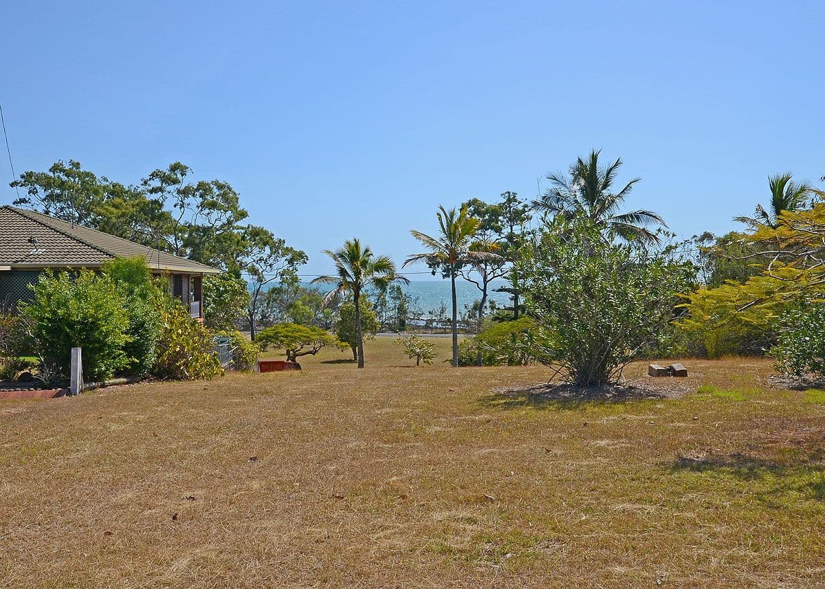 13-15 Mant Street, Point Vernon QLD 4655, Point Vernon - Thumbnail 4