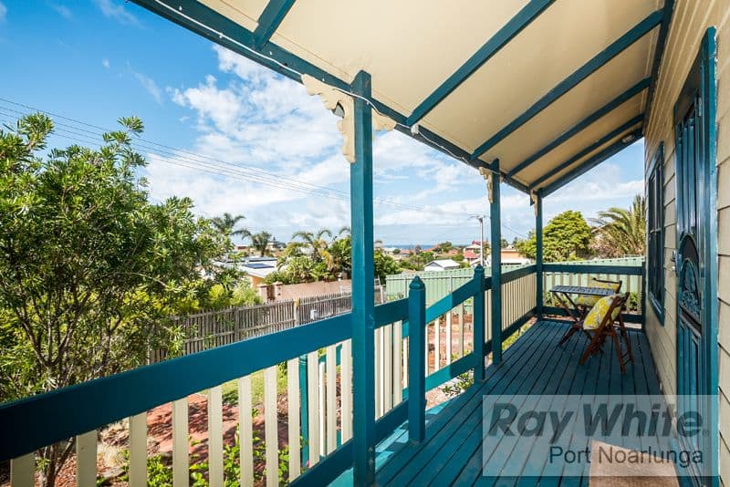 7 Katharine Street, Port Noarlunga SA 5167, Port Noarlunga - Thumbnail 3